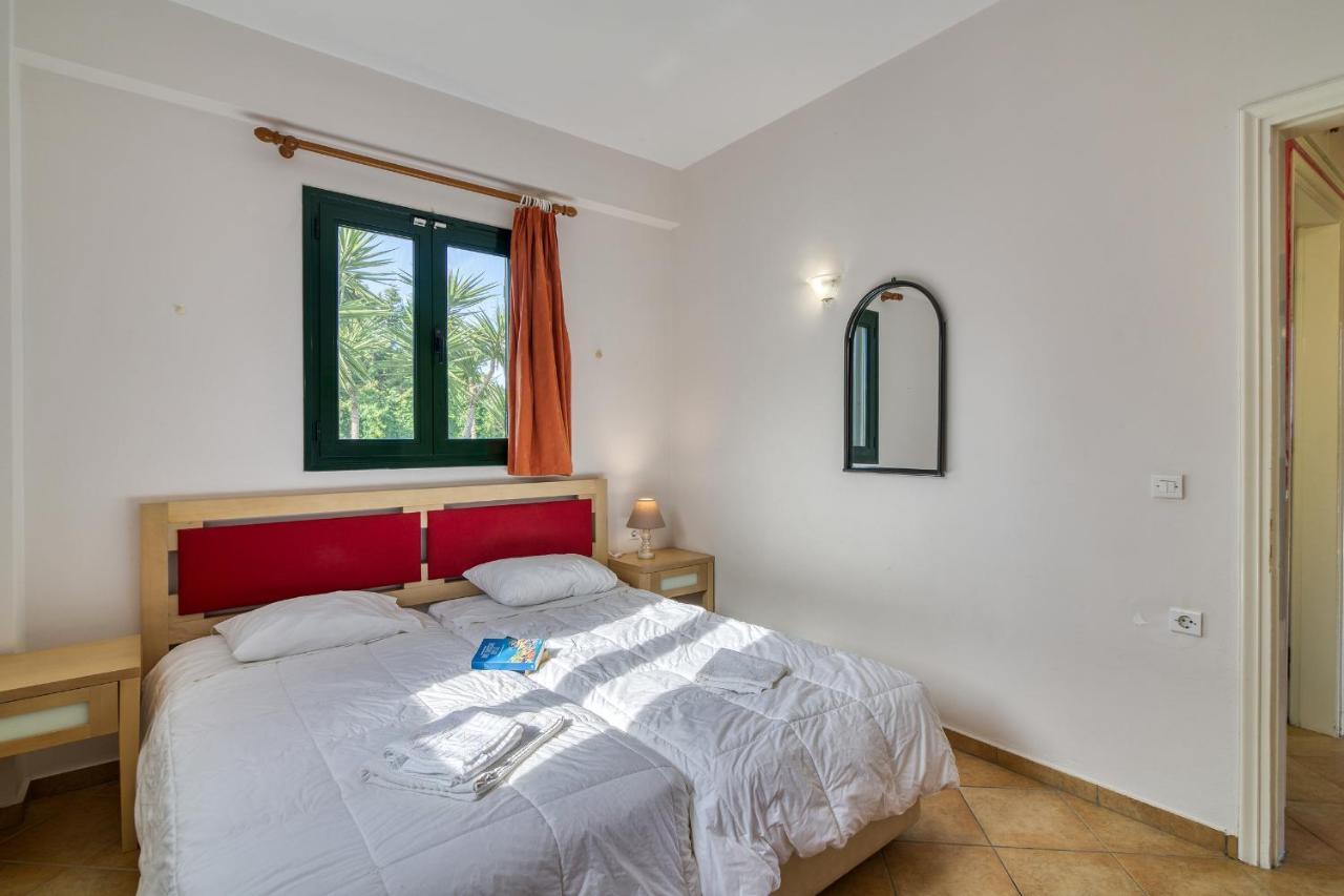 Analipsi Beach Front Villas Kástro Tornéze Eksteriør bilde