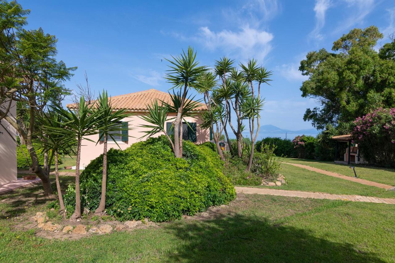 Analipsi Beach Front Villas Kástro Tornéze Eksteriør bilde